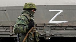 Ruský vojak a znak Z