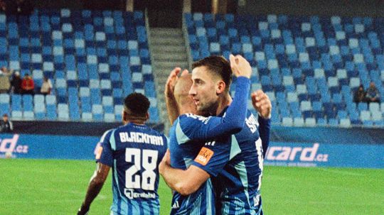 Slovan začal prípravu štvorgólovým triumfom. Jeho ligoví súperi nenašli recept na zahraničné celky