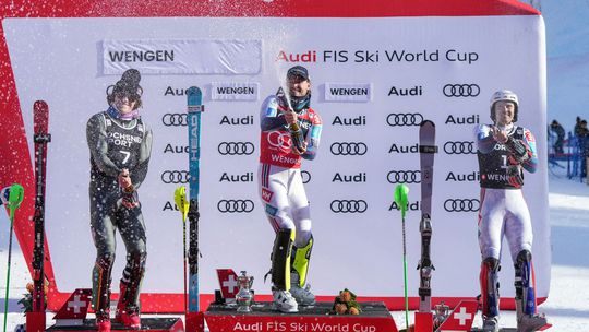 Po roku opäť na najvyššom stupni. Slalom vo Wengene si podmanili Nóri