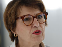 Francúzska ministerka hospodárstva Annie Genevardová