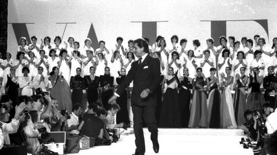 Dizajnér Valentino Garavani na prehliadke v...