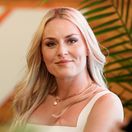 Spodný diel bikín má iba namaľovaný. Hviezdna Vonnová zdieľala nahú fotku z pláže