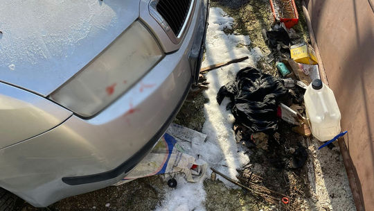 Stafordšírsky bulteriér zaútočil na poštárku, utrpela vážne zranenia