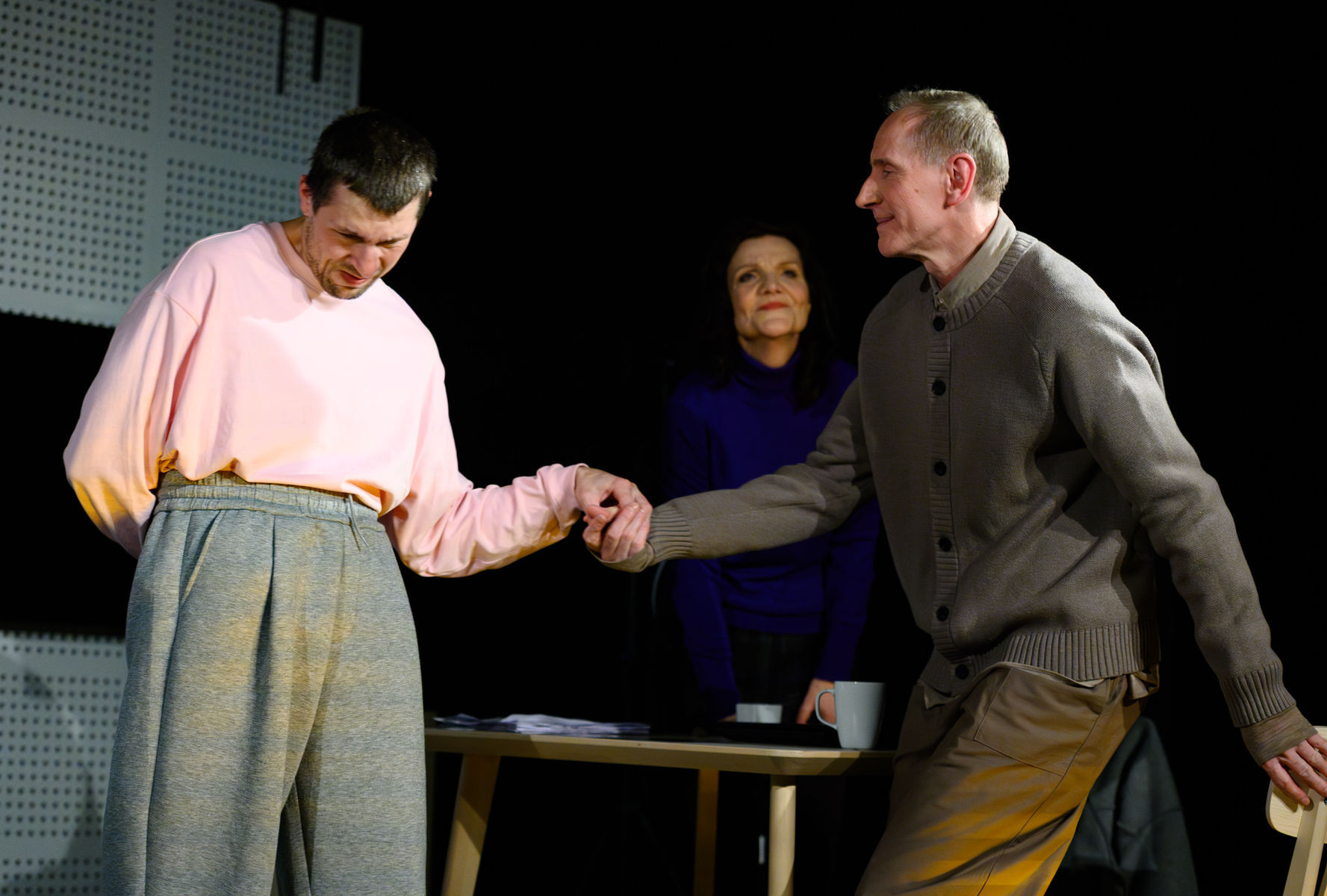 Juraj Loj ako dospelý autistický syn,...