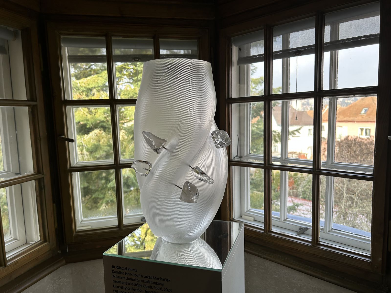 Váza Glacial Pleats z ručne fúkaného, brúseného...