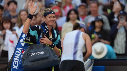 VIDEO: Smial sa rozhodca, hráčky i diváci. Češka Bouzková a Poľka Swiateková predviedli kuriózny moment