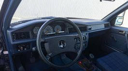 Mercedes-Benz 190 - 1989