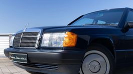 Mercedes-Benz 190 - 1989