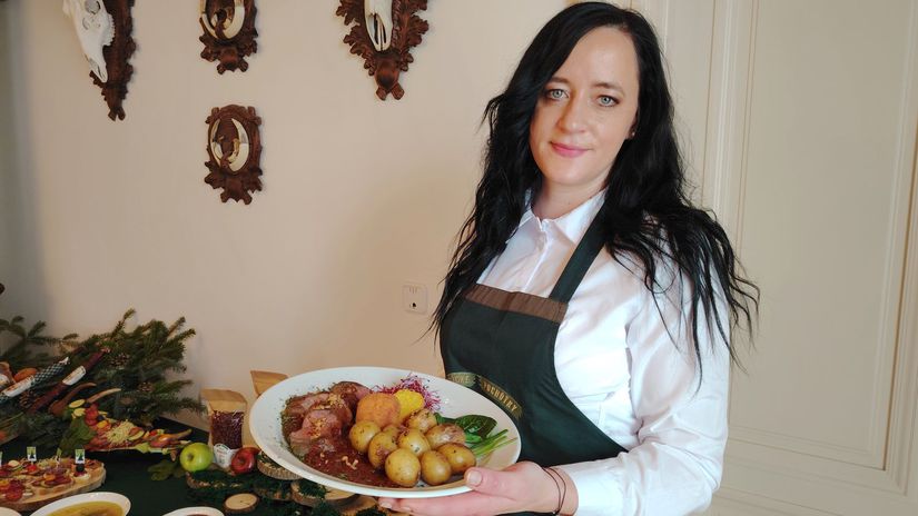 Monika Meňhartová, vedúca Poľovníckeho zámočka...