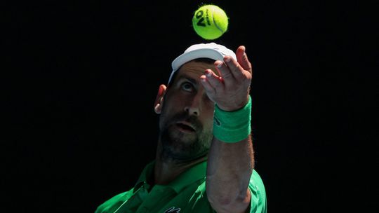Ako stroj. Djokovič bol opäť suverénny, Srb znovu nestratil ani set
