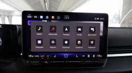 VW T-Roc 1,5 eTSI R-Line - test 2026