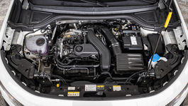 VW T-Roc 1,5 eTSI R-Line - test 2026