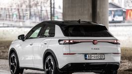 VW T-Roc 1,5 eTSI R-Line - test 2026