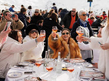 Ruská spoločnosť Rendez-Vous