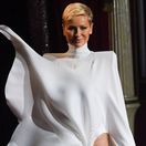 Adriana Sklenaříková Karembeu