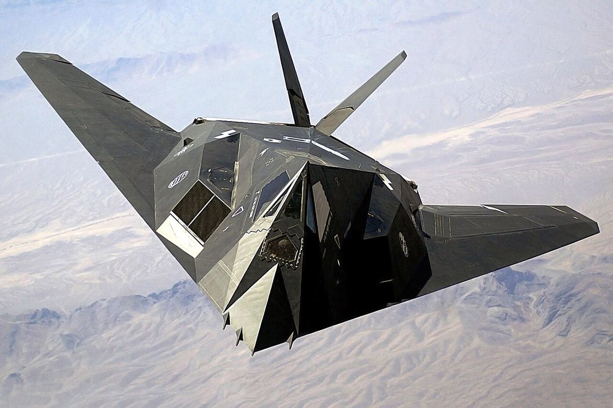 F-117 Nighthawk.