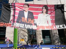 južná korea, Kim Kon-hi, Jun Sok-jol