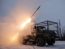 Ukrajina, Časiv Jar, Grad, raketomet, raketa, ostreľovanie