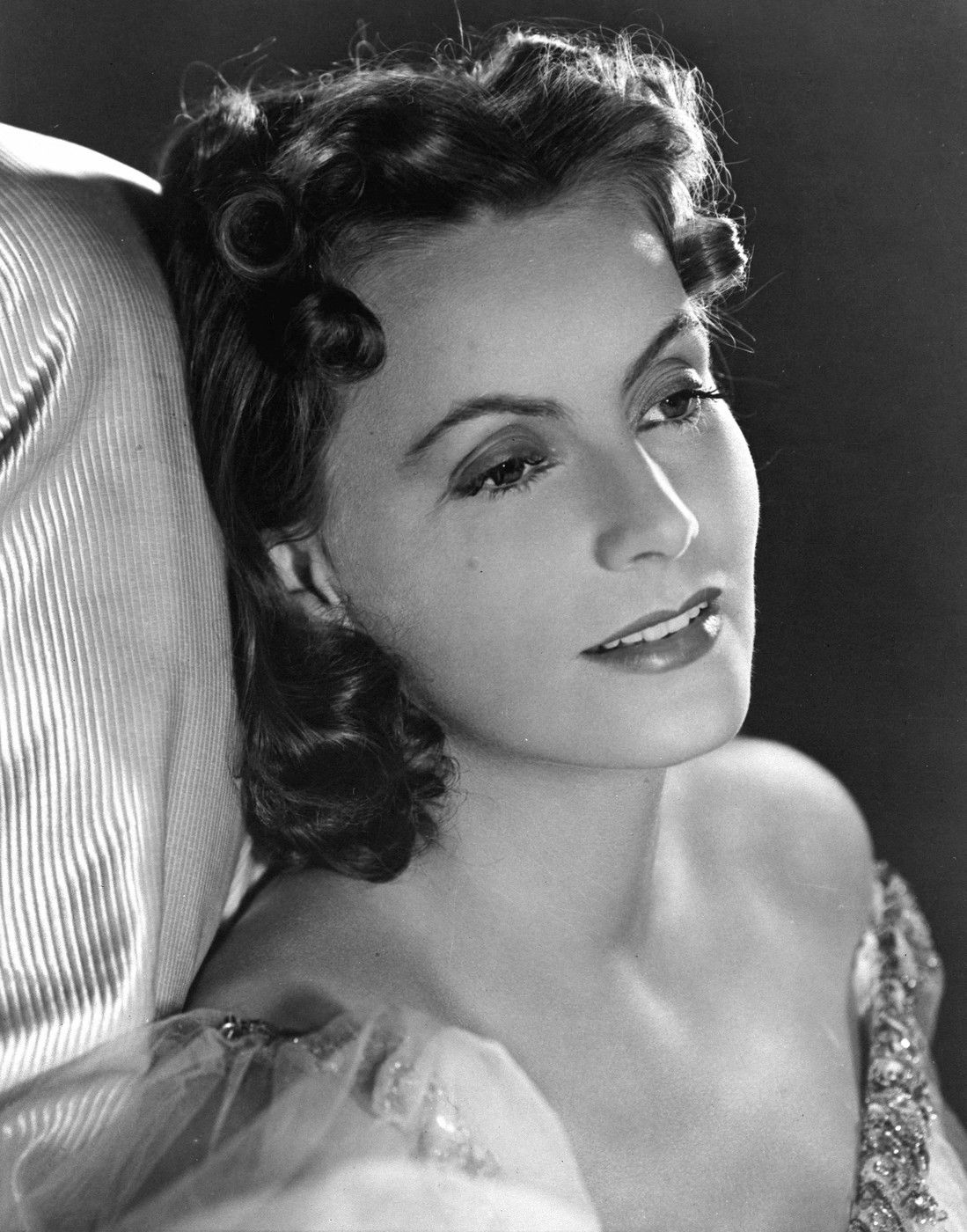 Greta Garbo (1905 – 1990)