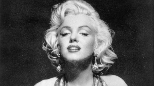 10. Marilyn Monroe (1926 – 1962)
Ultimatívny...