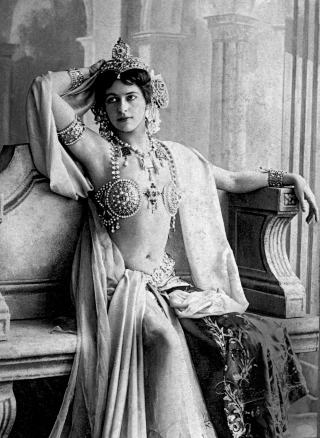 Mata Hari (1876 – 1917)