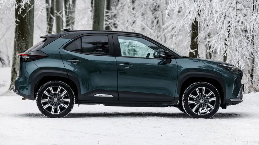 Yaris Cross stále udivuje svojim drsným...