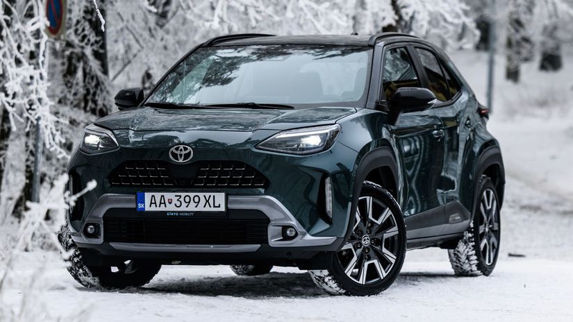 Yaris Cross Hybrid podstúpil vlani facelift. Na...