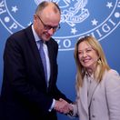 Merzov rok v úrade: Nemecký kancelár čelí rekordnej neobľúbenosti — image 6