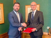 boris gregor, takáč