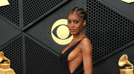 Ciara Miller na 68. ročníku cien Grammy Awards.
