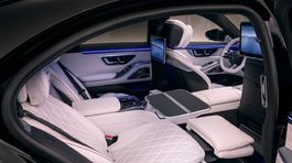 Mercedes-Benz S - 2027