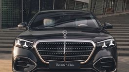Mercedes-Benz S - 2027