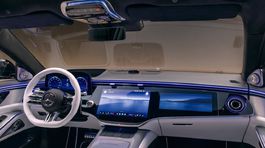 Mercedes-Benz S - 2027