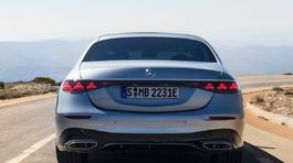 Mercedes-Benz S - 2027