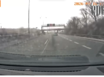 Presne takto vznikajú smrteľné nehody....