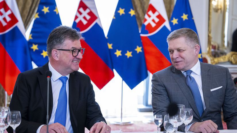 Robert Fico / Miroslav Lajčák /