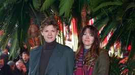 Herec Thomas Brodie-Sangster a jeho manželka - herečka Talulah Riley.