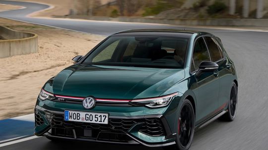 VW Golf GTI Edition 50 - 2026