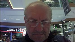 Poznáte tohto pána? Muž nakupoval v Bratislave cudzou kartou, vybral z nej tisíce eur 