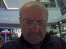 Zlodej / Cudzia karta /