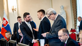 Ilustračné zábery z 126. rokovania vlády.