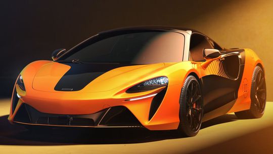 McLaren Artura Spider MCL39 Championship...