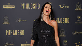 PF2 Silvia Laktaošová Chovancová predviedla príťažlivé nohy. 