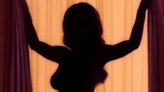 Herečka Sydney Sweeney vystupuje v novej...