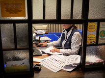 Slovenská pošta , hlavná pošta Bratislava