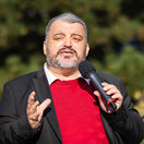 Absurdné divadlo. Chmelár hovorí o výsmechu spravodlivosti pri očistení Naďa