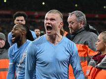 Šialený duel na Anfield Road. Nastavovala sa...