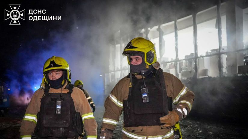 Odeskí záchranári po ruskom útoku 9. februára 2026