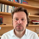 Pravda vo svete, Vlastislav Bŕíza