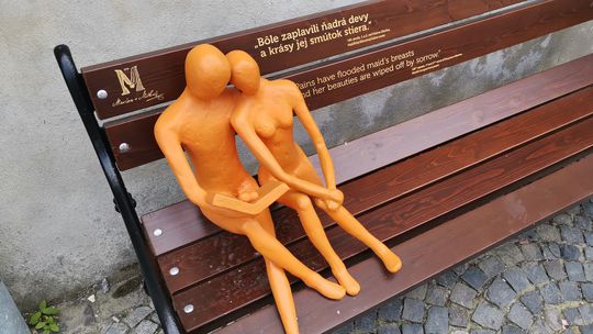 Lavicky v BS s versami z Mariny